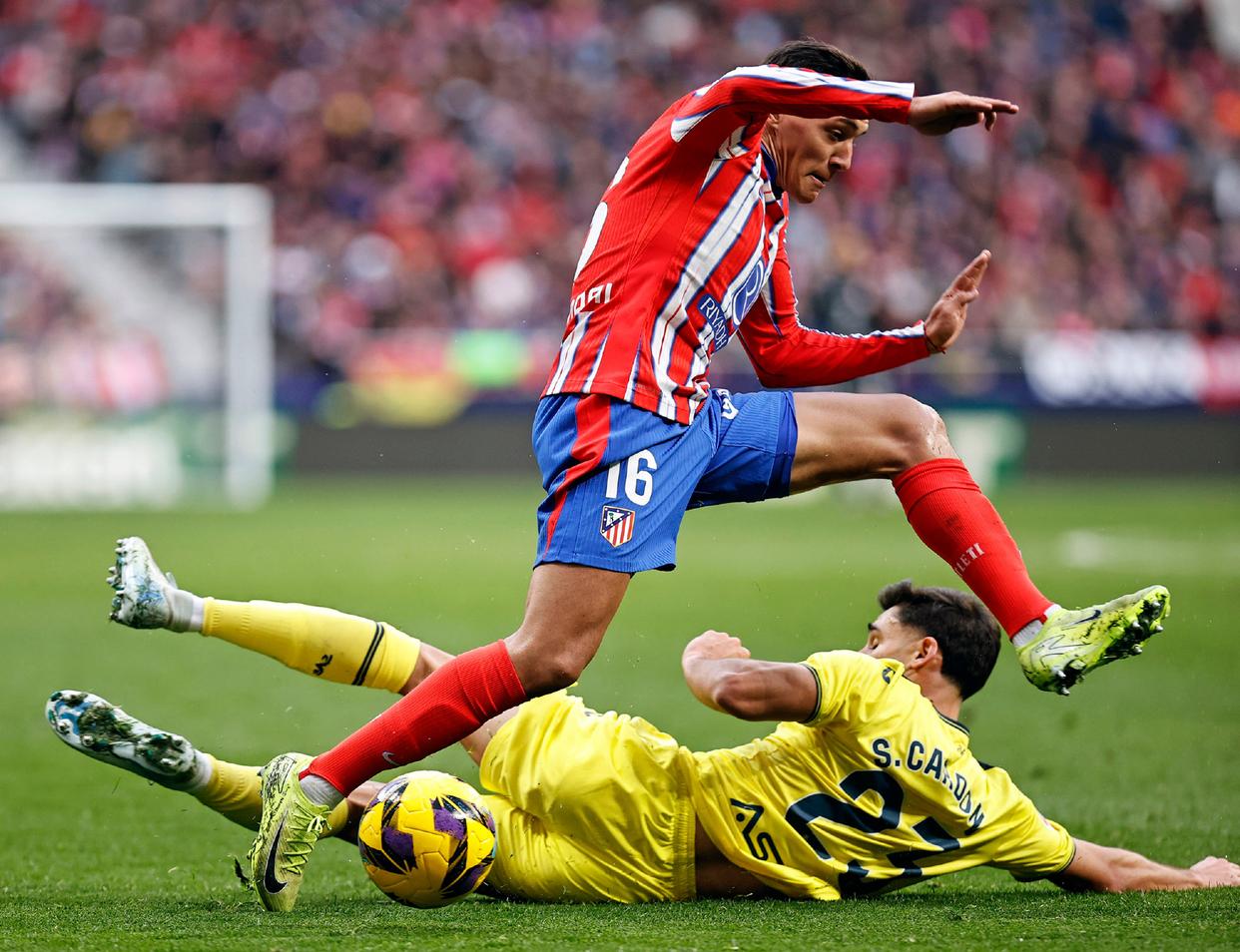 国际足坛焦点赛事，精彩一触即发的简单介绍