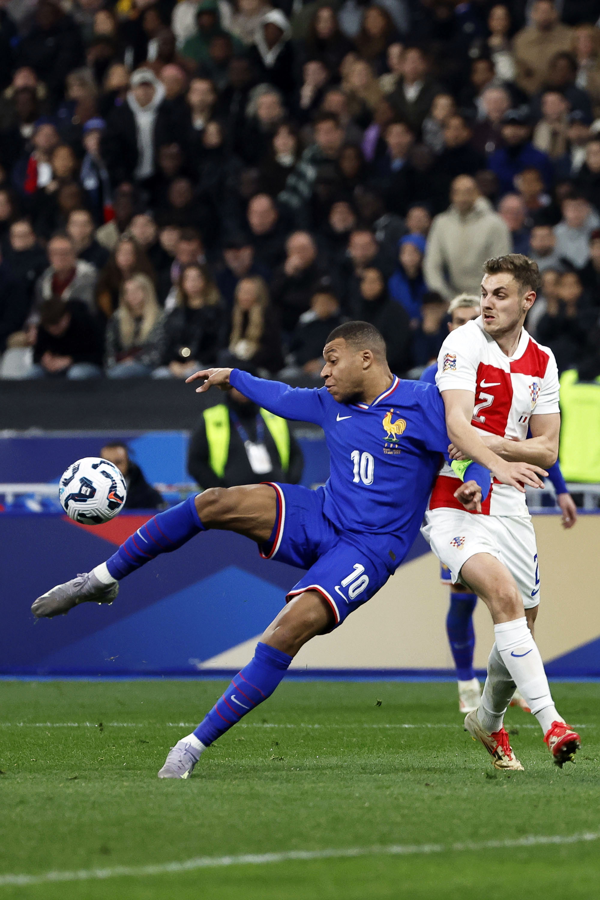 法国胜利迎战比利时：欧国联精彩比赛的简单介绍