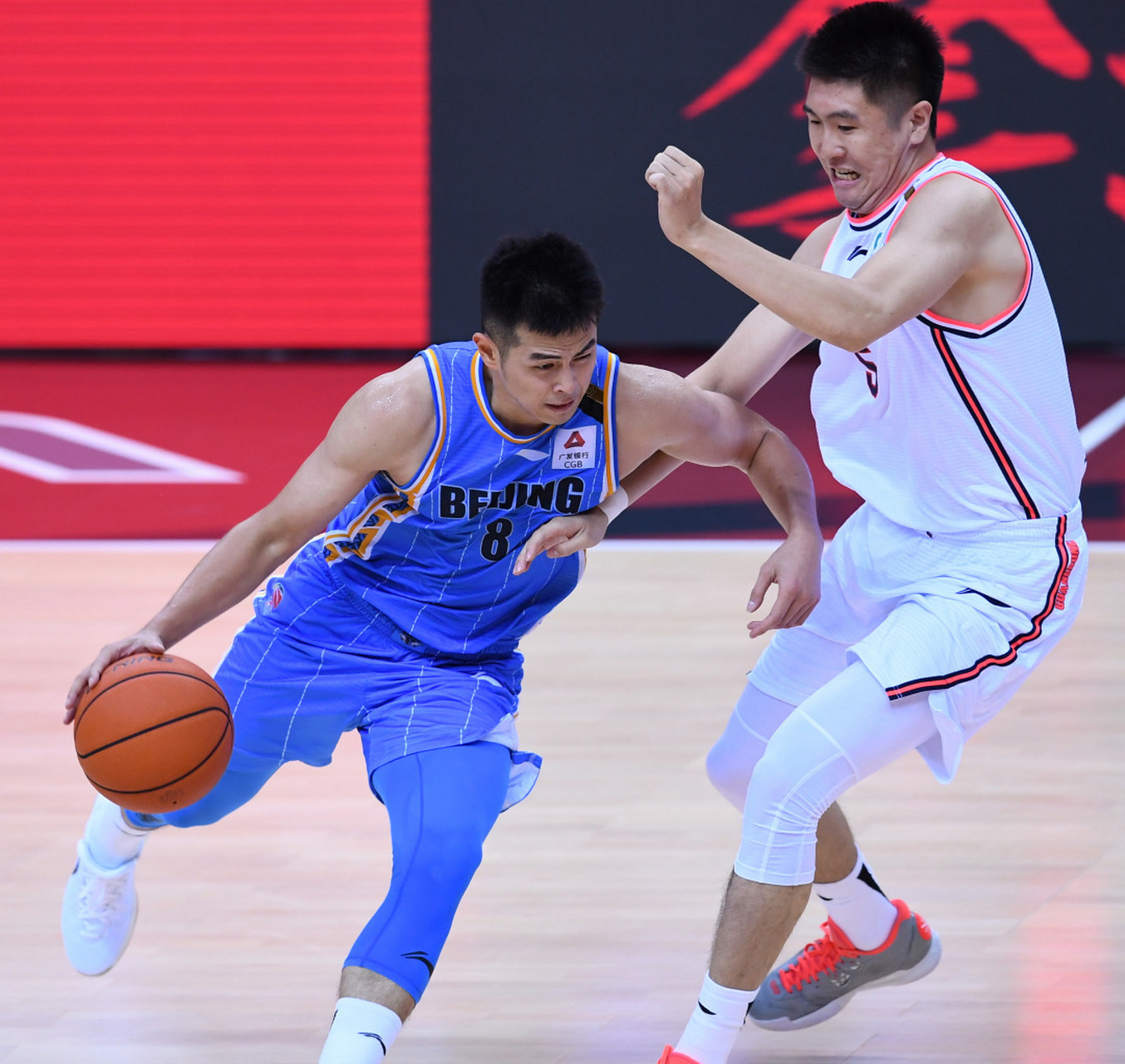 北京首钢全员出击,备战辽宁男篮 北京首钢全员出击,备战辽宁男篮