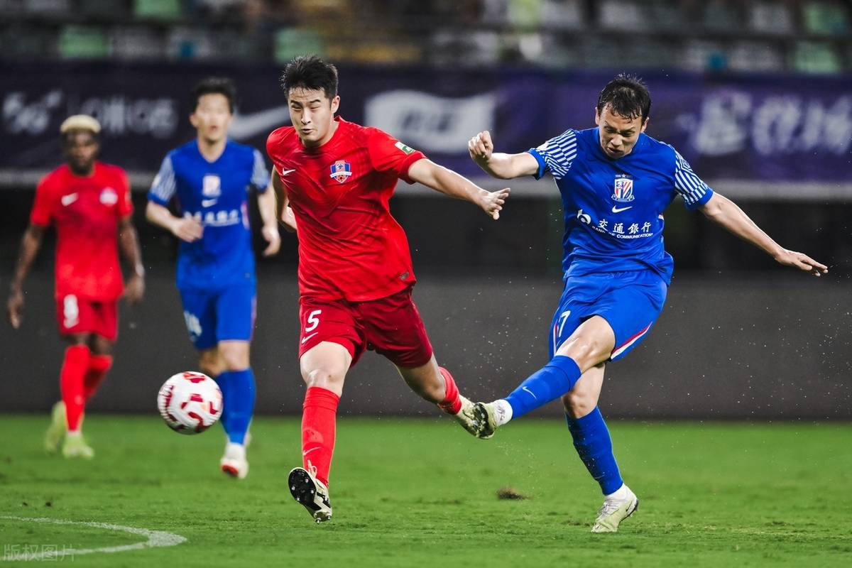 九游体育登录-上海申花中场组织稳定，传球成功率高达%的简单介绍